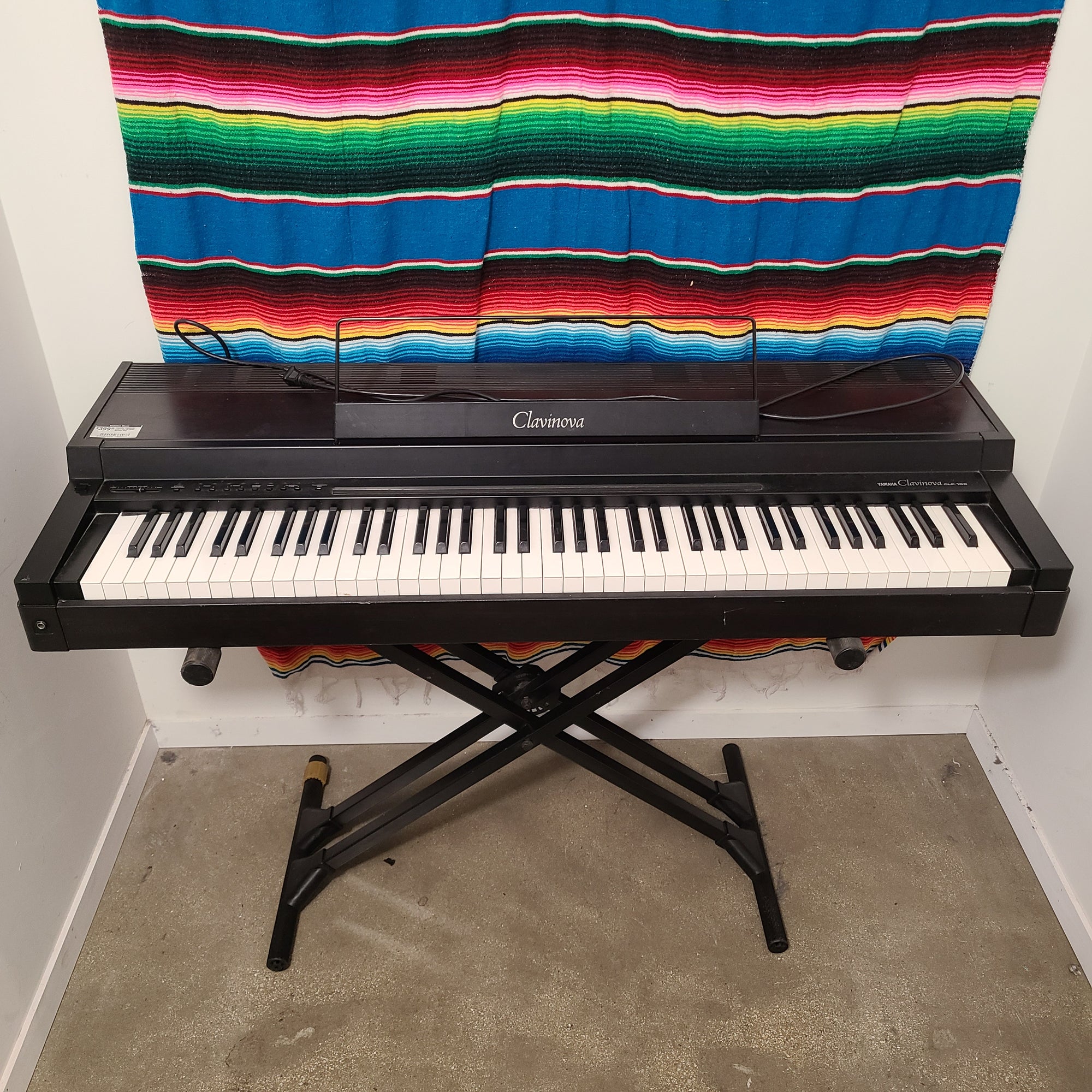 Yamaha Clavinova CLP-100