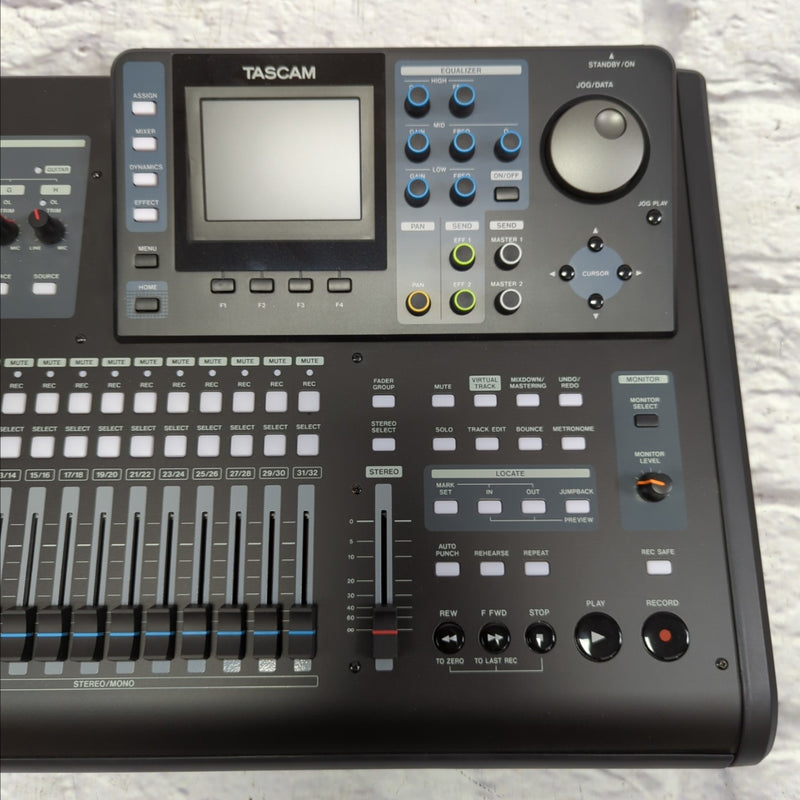 Tascam DP-32SD 32-track Digital Portastudio - Evolution Music