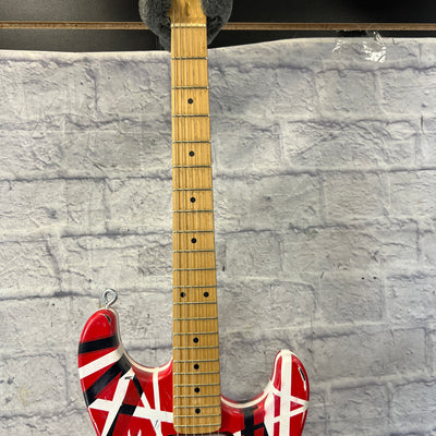 Unknown EVH Partscaster w Seymour Duncan JB