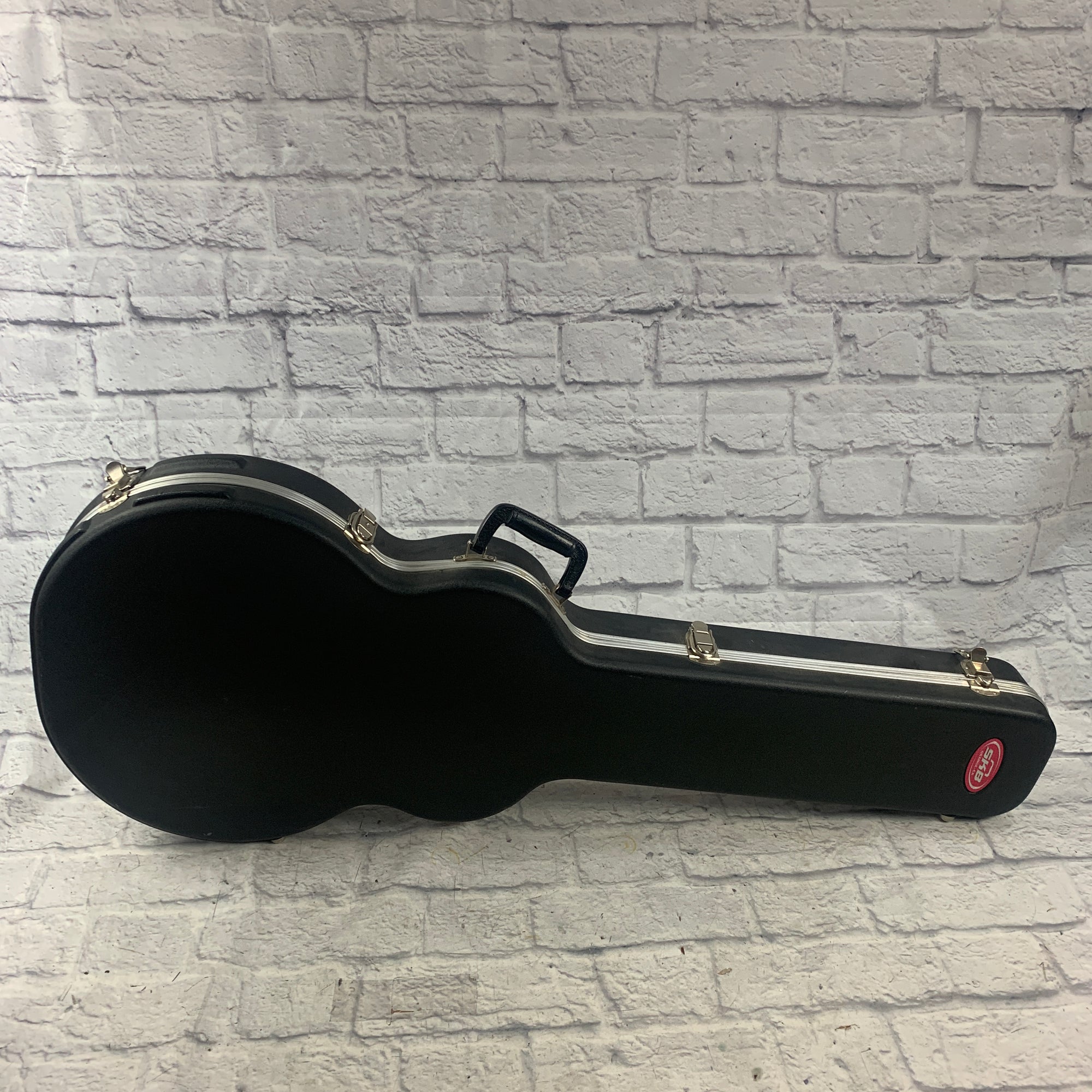 SKB 335 Hard Shell Case