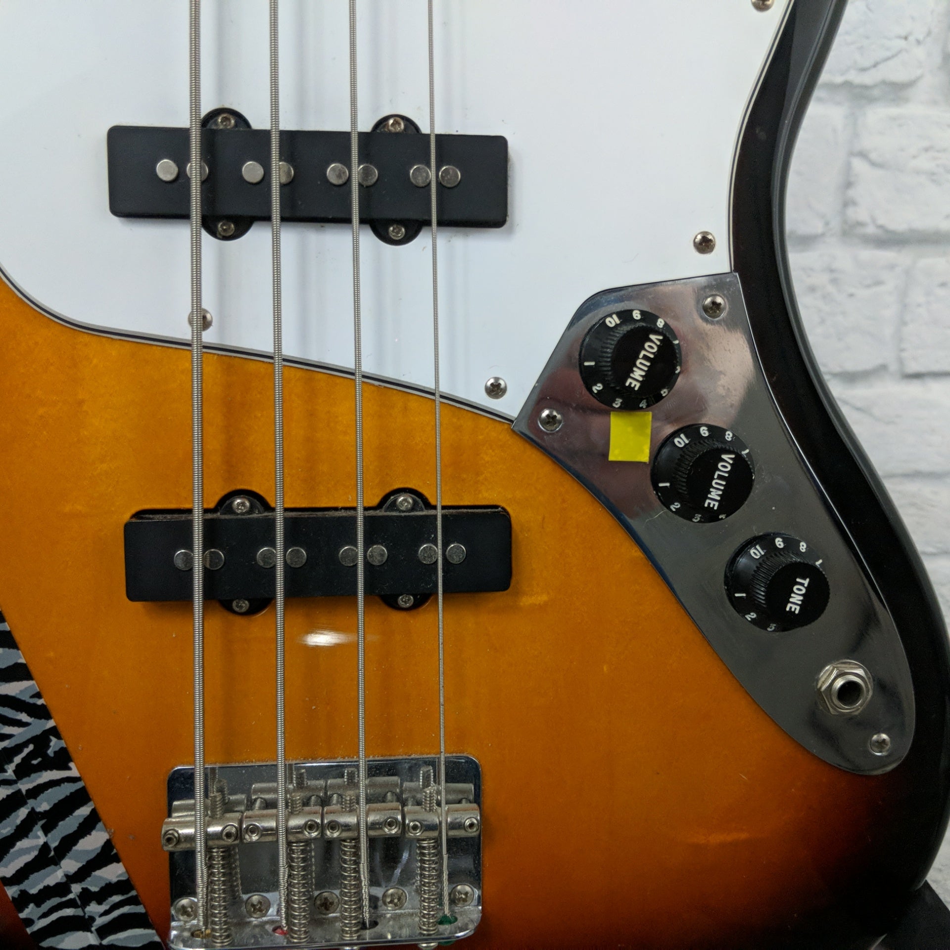 Fender MIM Jazz Bass