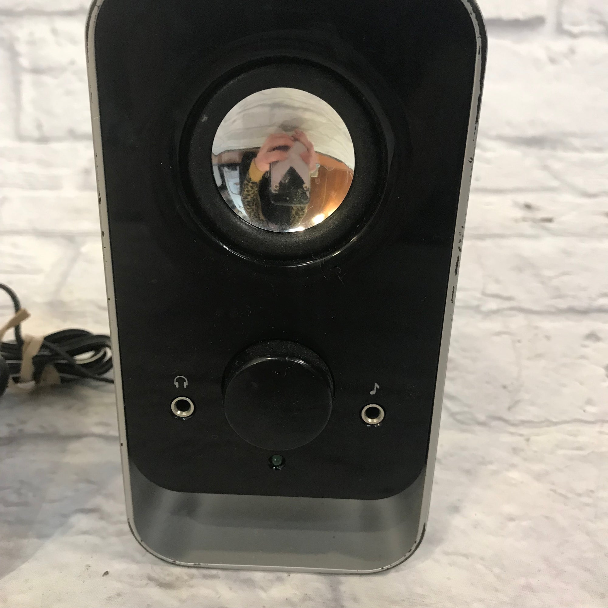 Logitech Reference Monitor Computer Speakers LS11 - Evolution Music