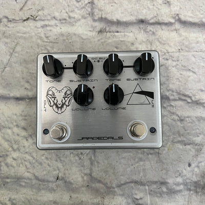 JRRPedals Ramshead Triangle Fuzz Pedal