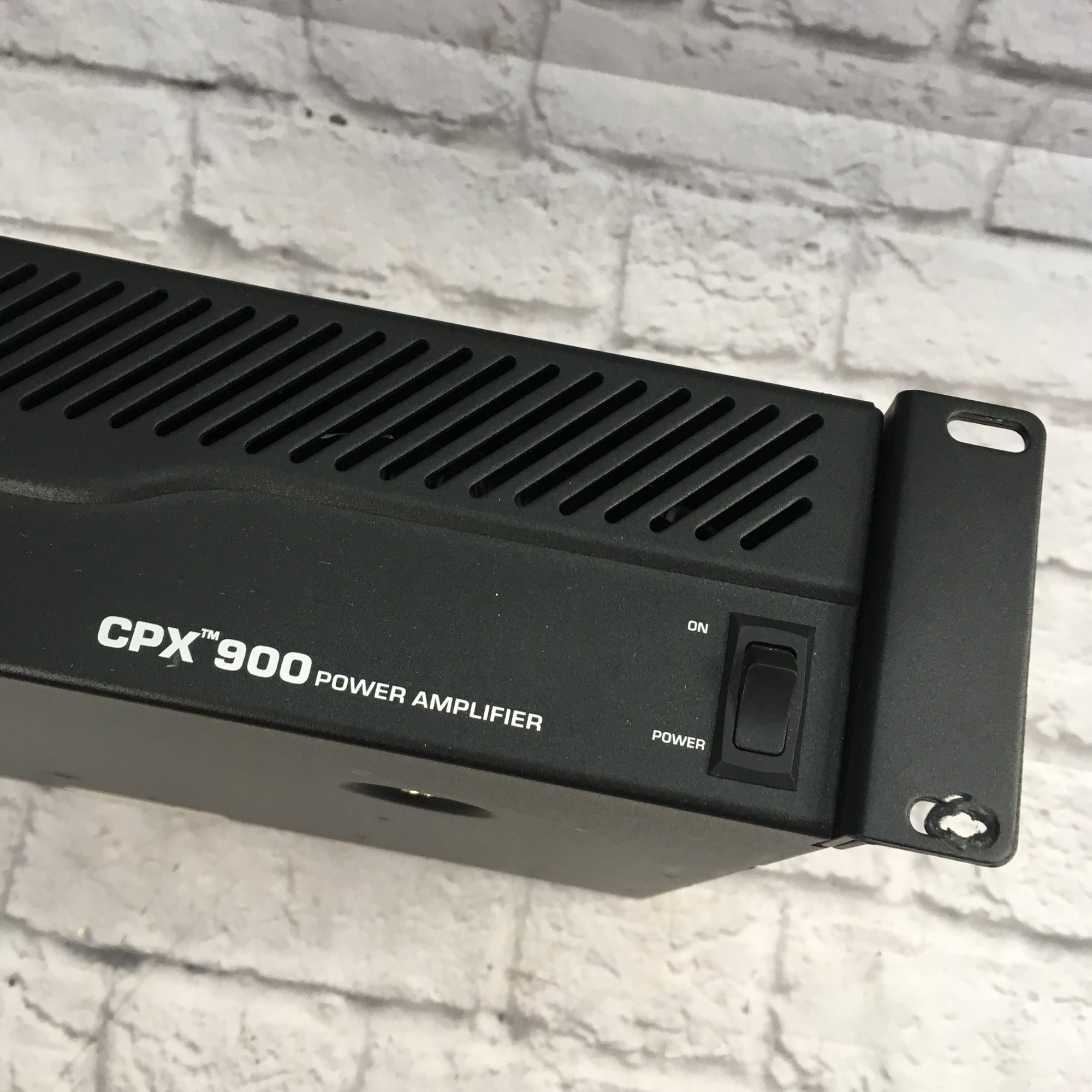 Crest Audio CPX-900 Power Amp