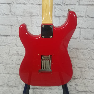 Fender Late 80's Red Stratocaster-Made in Japan