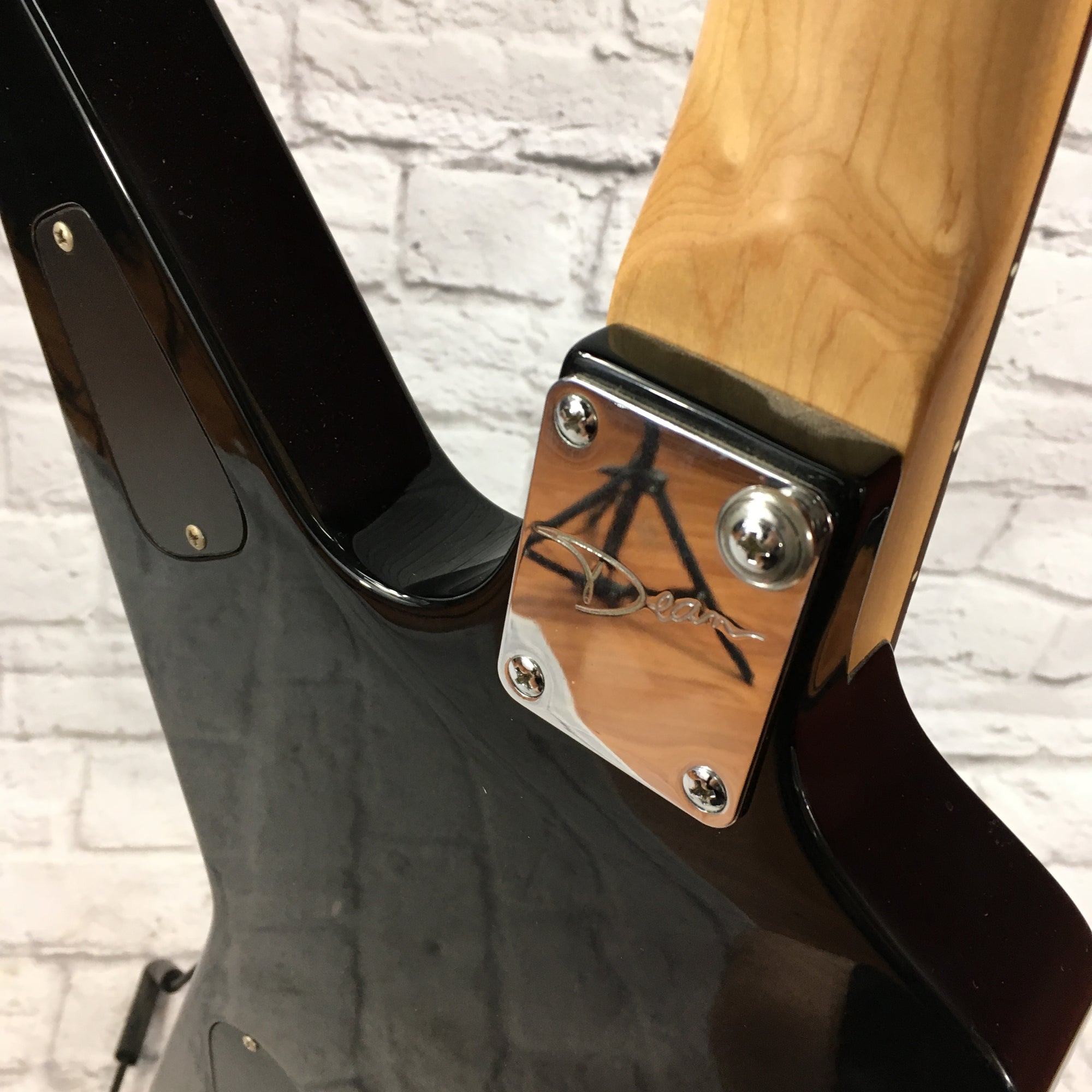 Dean Korean Z Black Guitar - Evolution Music