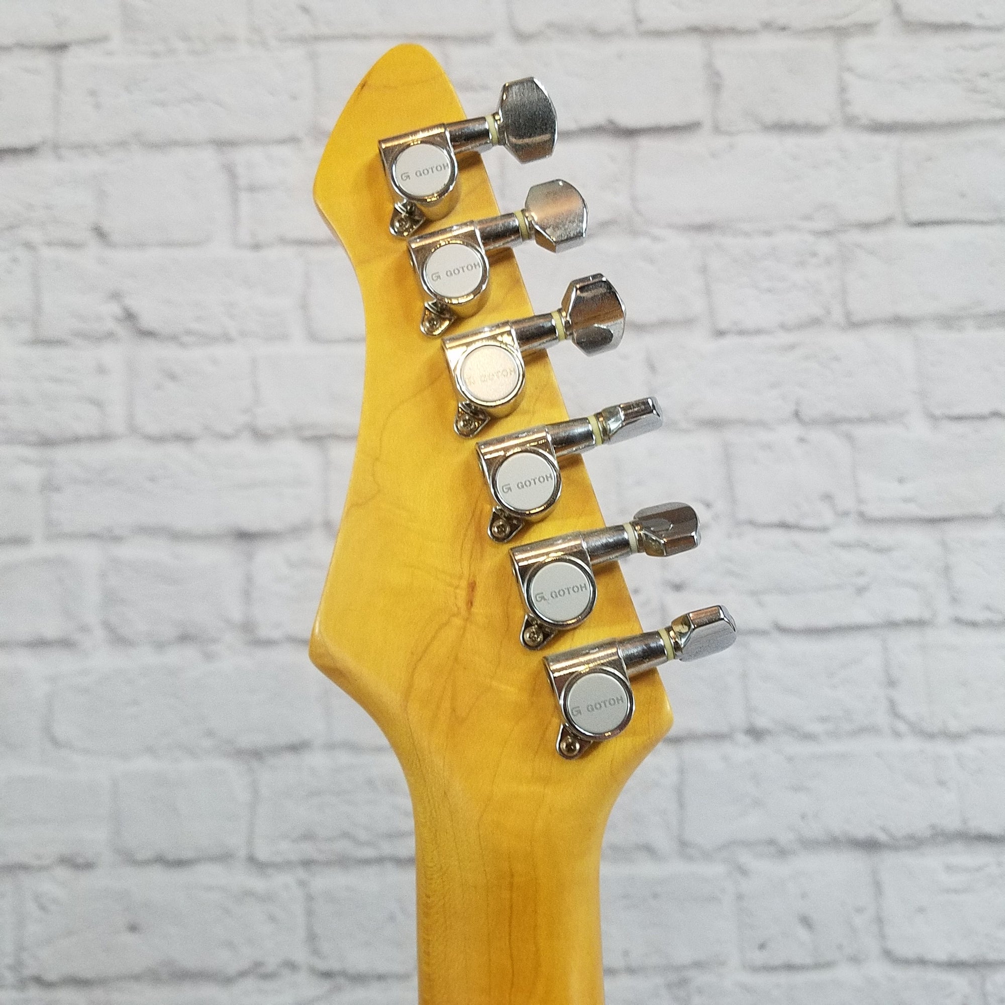 Aria Pro II Fullerton Electric Guitar - Tobacco Sunburst MIK