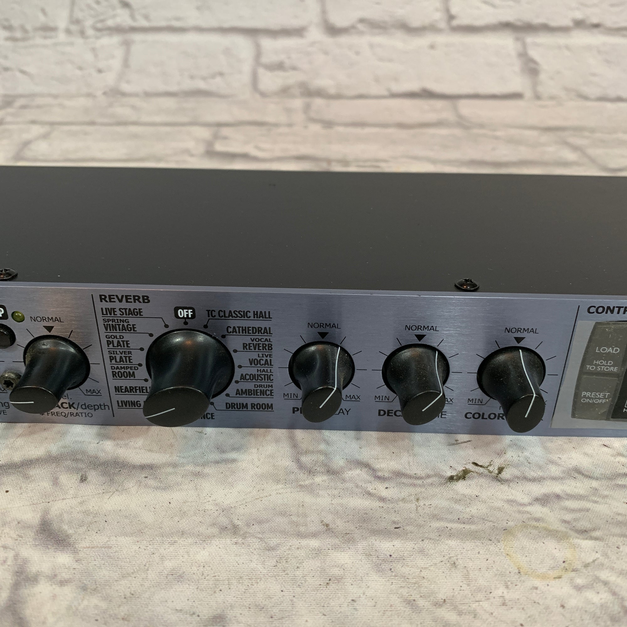 T.C. Electronic M350 Effect | Reverb Processor - Evolution Music