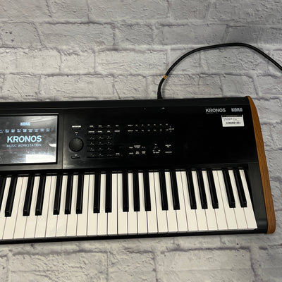 Korg Kronos 2 73-Key Synthesizer