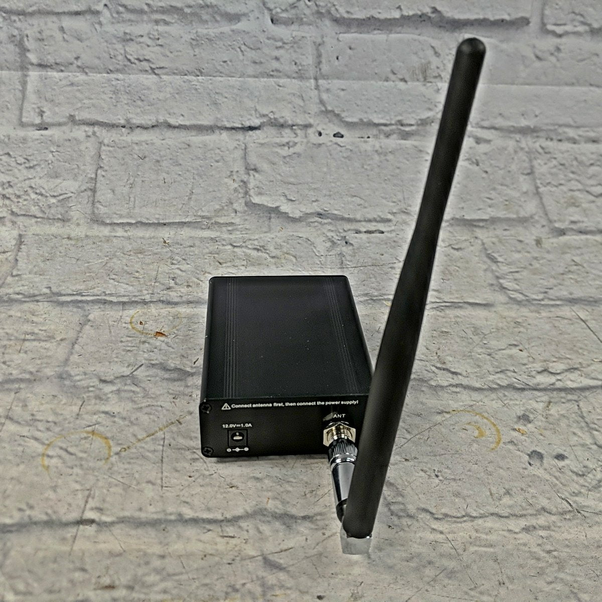 Unknown CZE 05B FM Transmitter Wireless Transmitter Pack