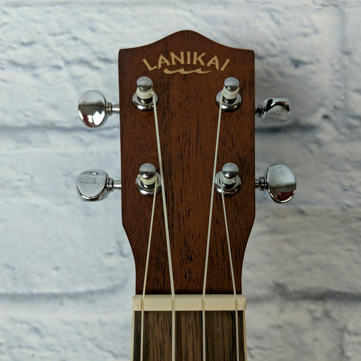 Lanikai MA-CET Mahogany Cutaway Ukulele with Fishman Pickup System