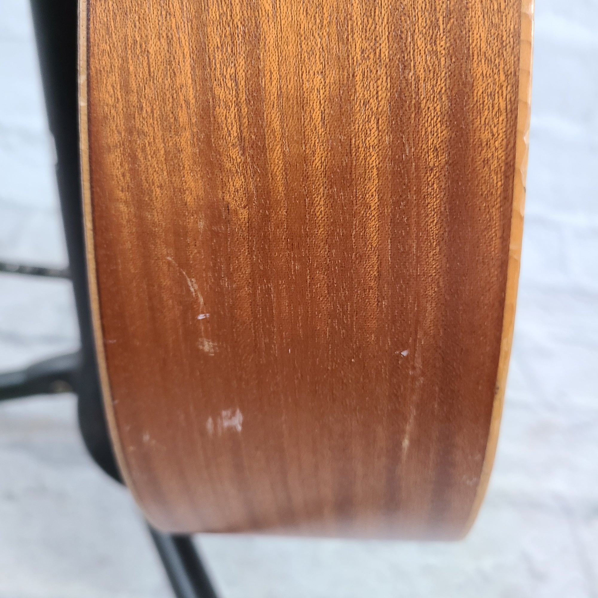 Taylor BT1 Mini/ Travel Acoustic Guitar