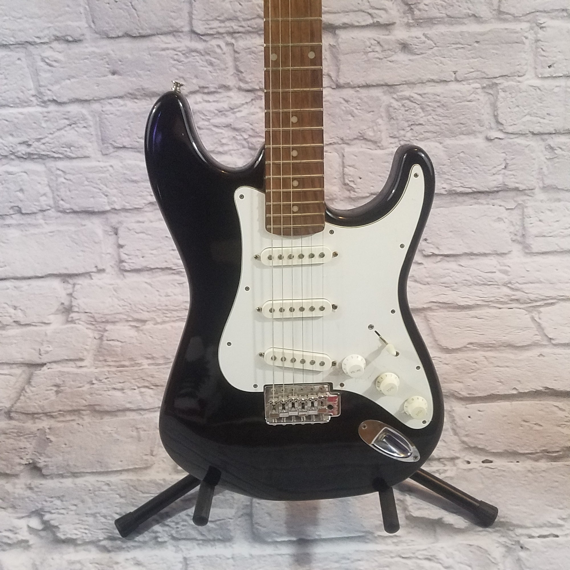 Slammer By Hamer Stratocaster Copy