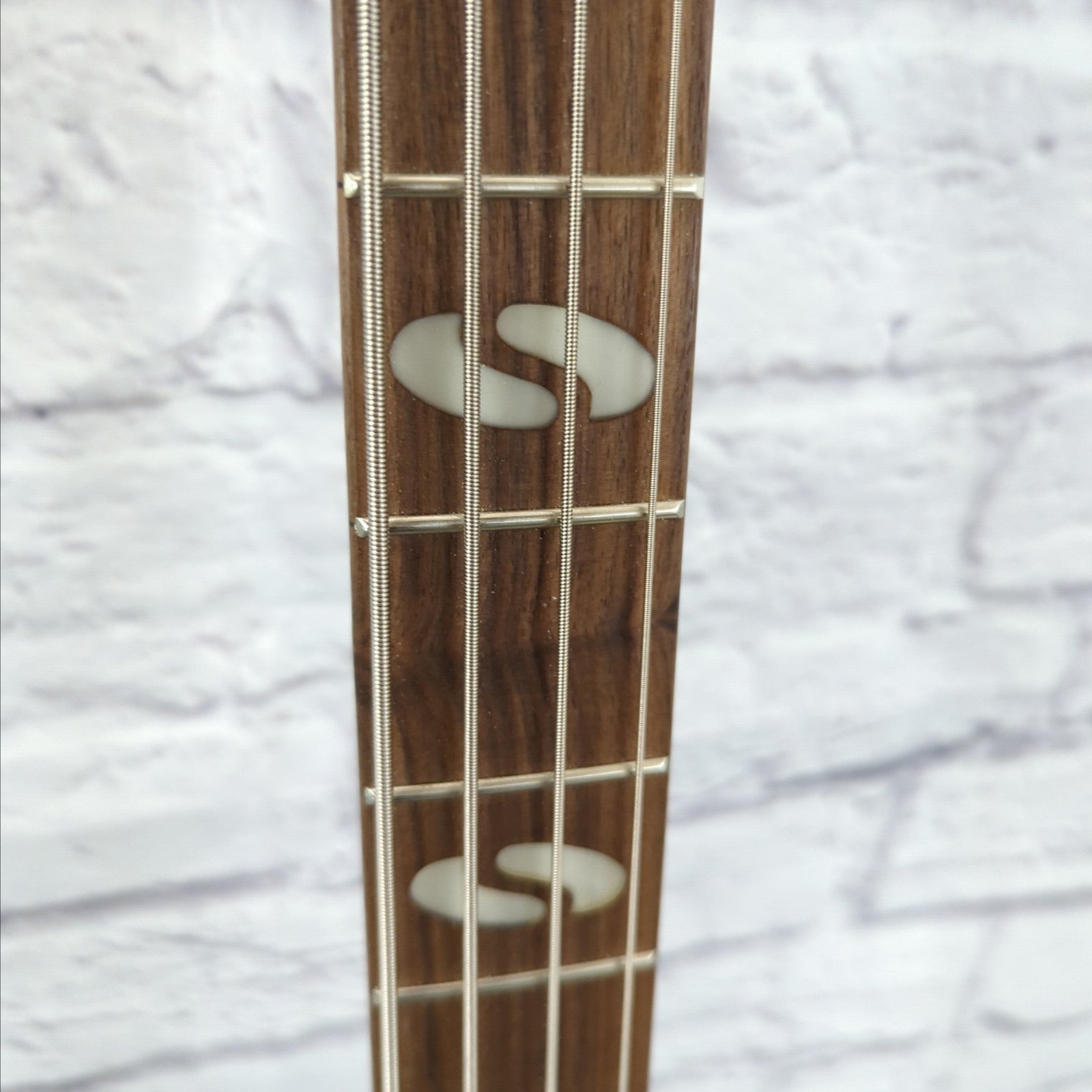 Xaviere DLX Bass Active Preamp, Carved Body, Transparent Green 4 String Bass Guitar