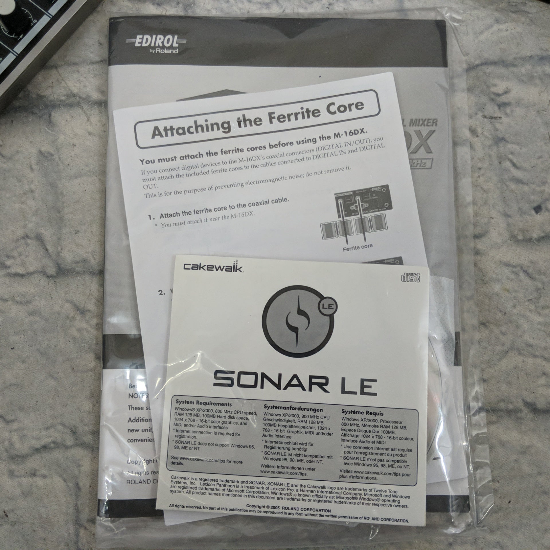 Roland Edirol M-16DX 16 Channel Mixer