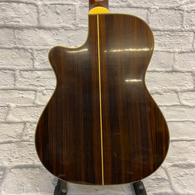 Yamaha CN-525E Electric Classical Guitar