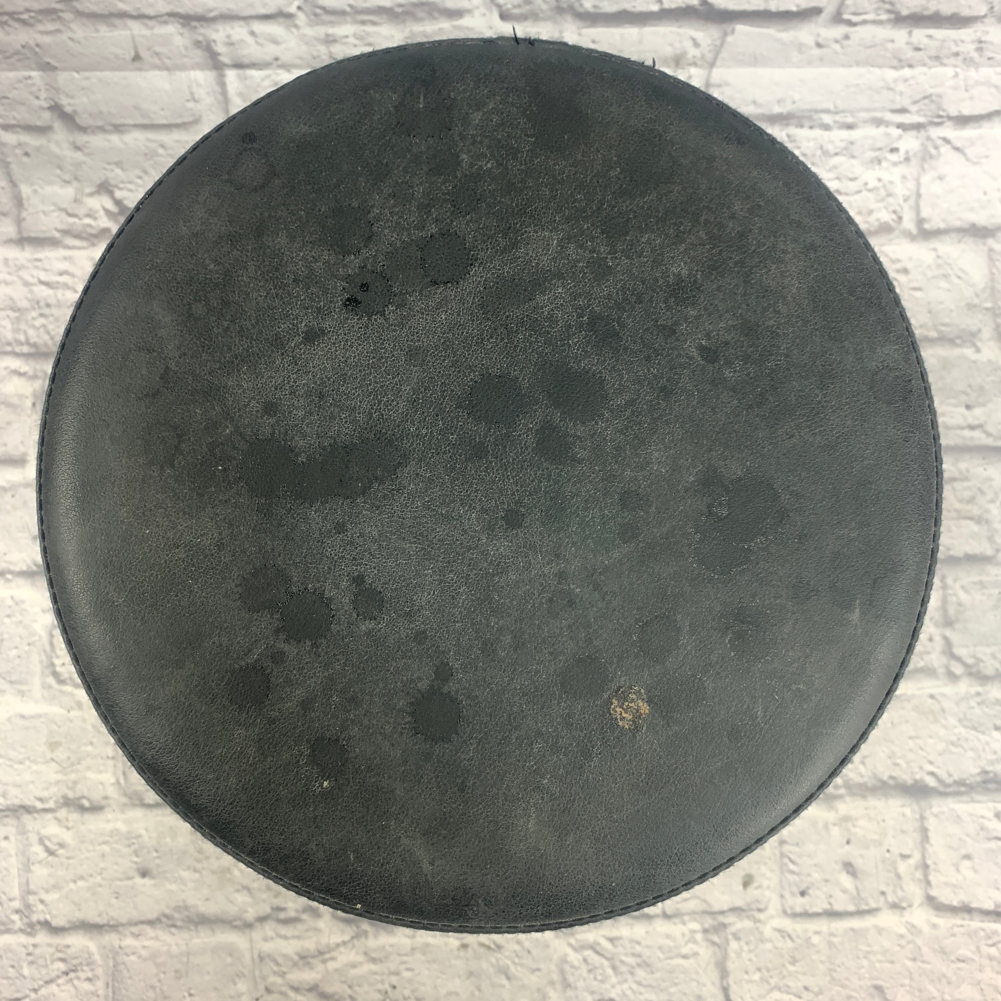 Pearl Drum Throne
