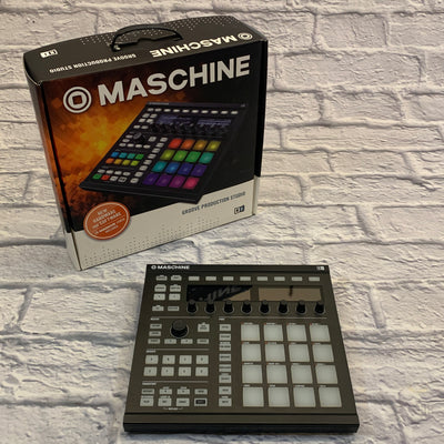 Native Instruments Maschine MKII Groove Production Control Surface
