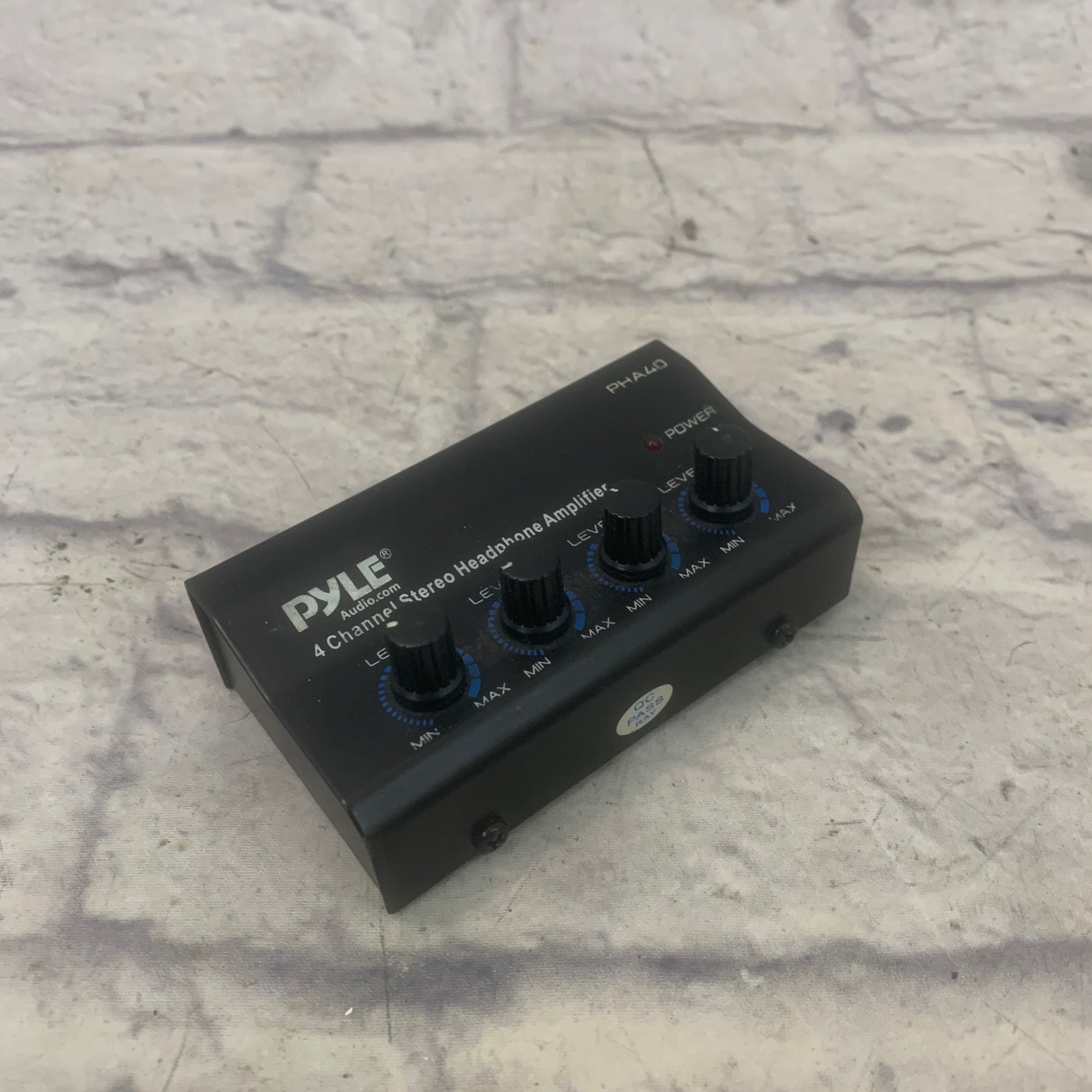 Pyle PHA40 4-Channel Stereo Headphone Amplifier - 1/4" Connectors