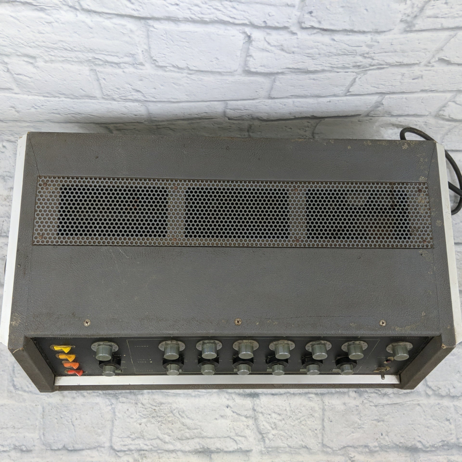 Shure Vocal Master Control Console VA 300-C 400 Watts