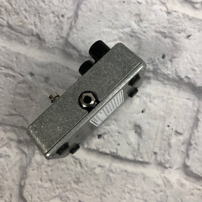 ** Electro-Harmonix Glove Overdrive Pedal