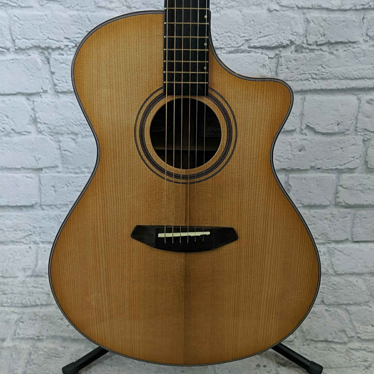 Breedlove Artista Concerto CE Acoustic Electric Guitar - Natural Shadow