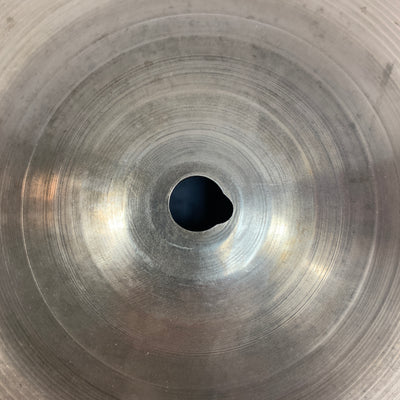 Vintage Zildjian 18 Ride Cymbal *Keyholing*