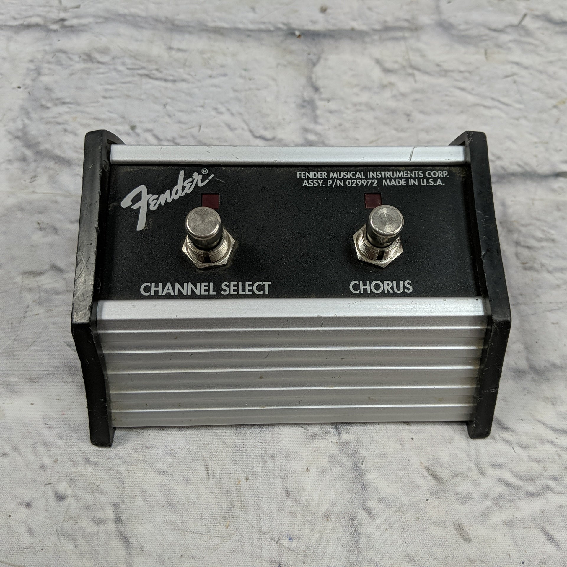 Fender 2 Button Footswitch Channel Chorus 029972