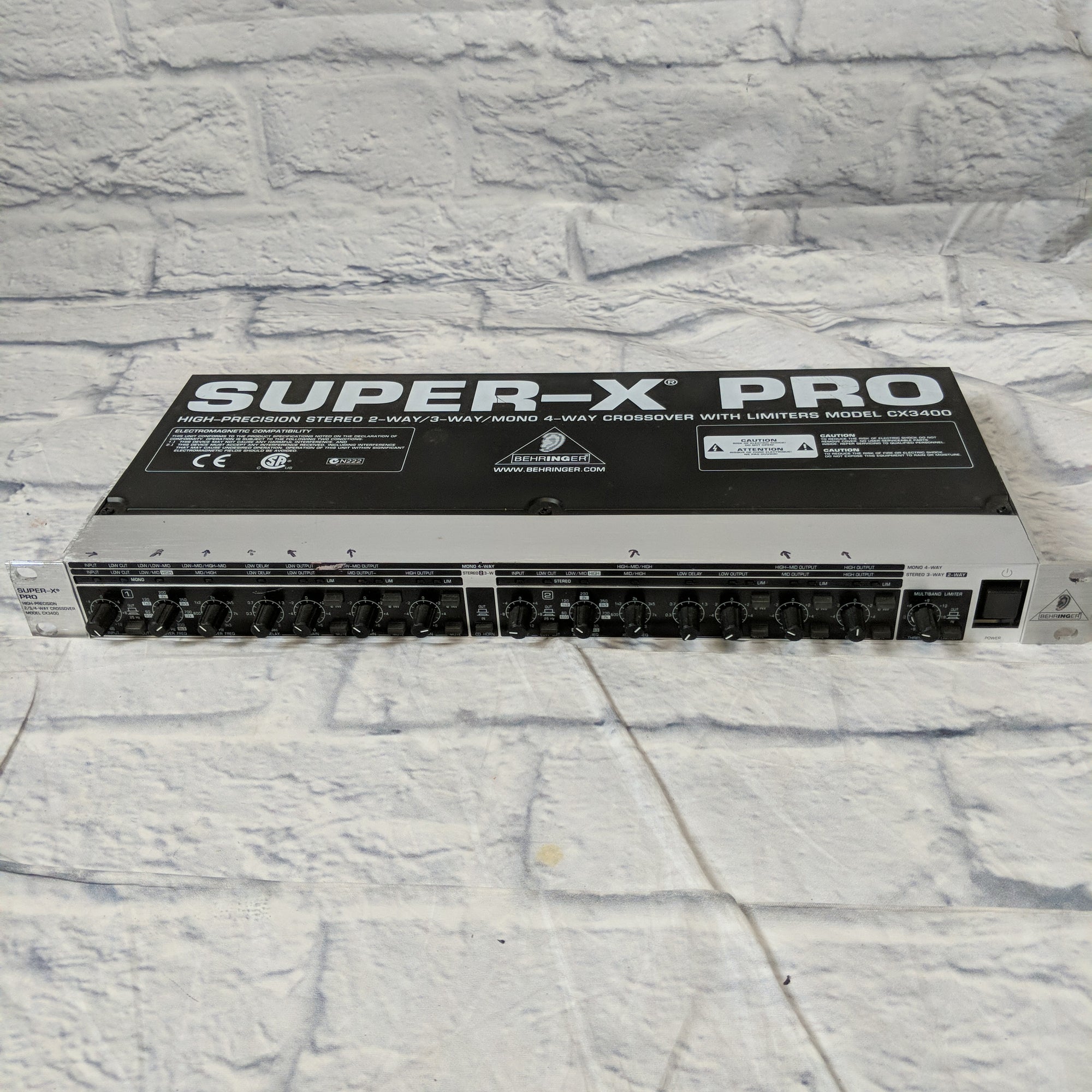 Behringer Super X-Pro Rack Unit