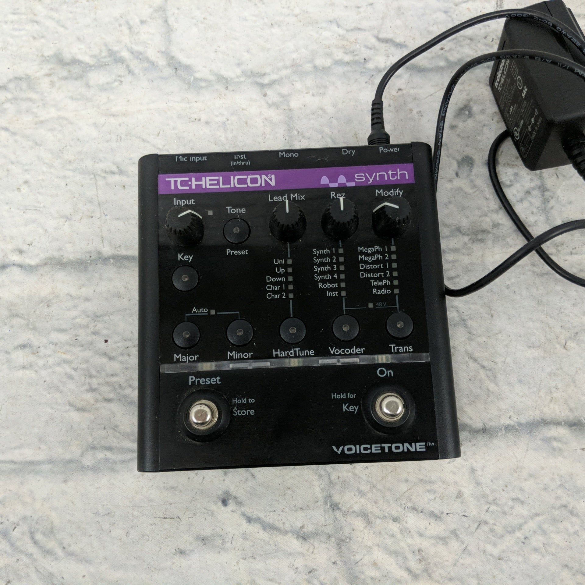 TC Helicon Synth Voicetone