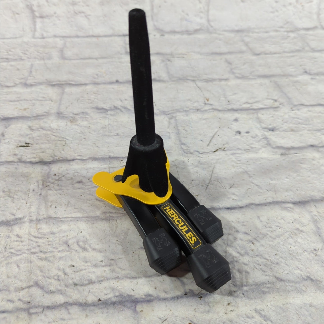 Hercules Flute Stand