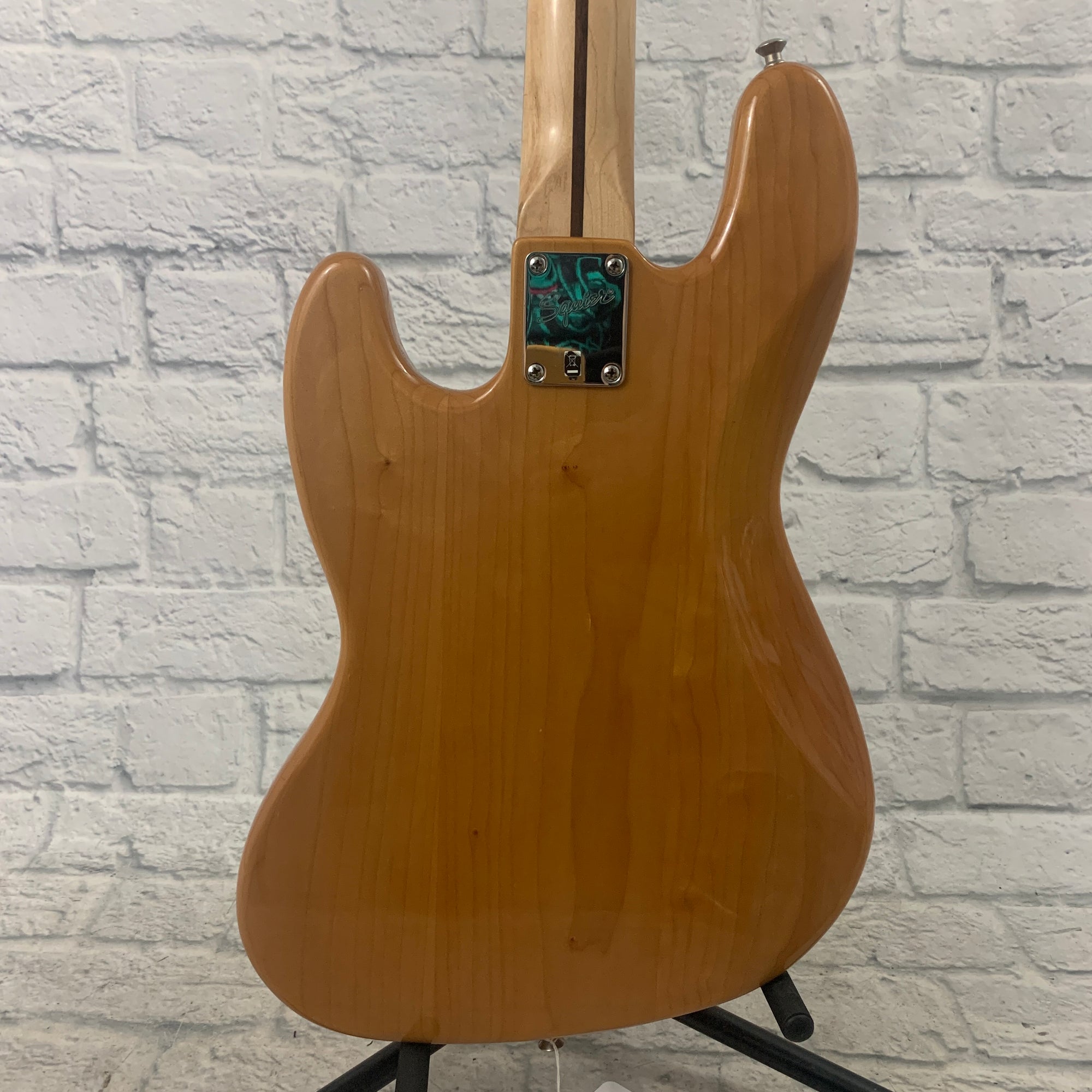 Squier Vintage Modified Jazz Bass 4 String Natural