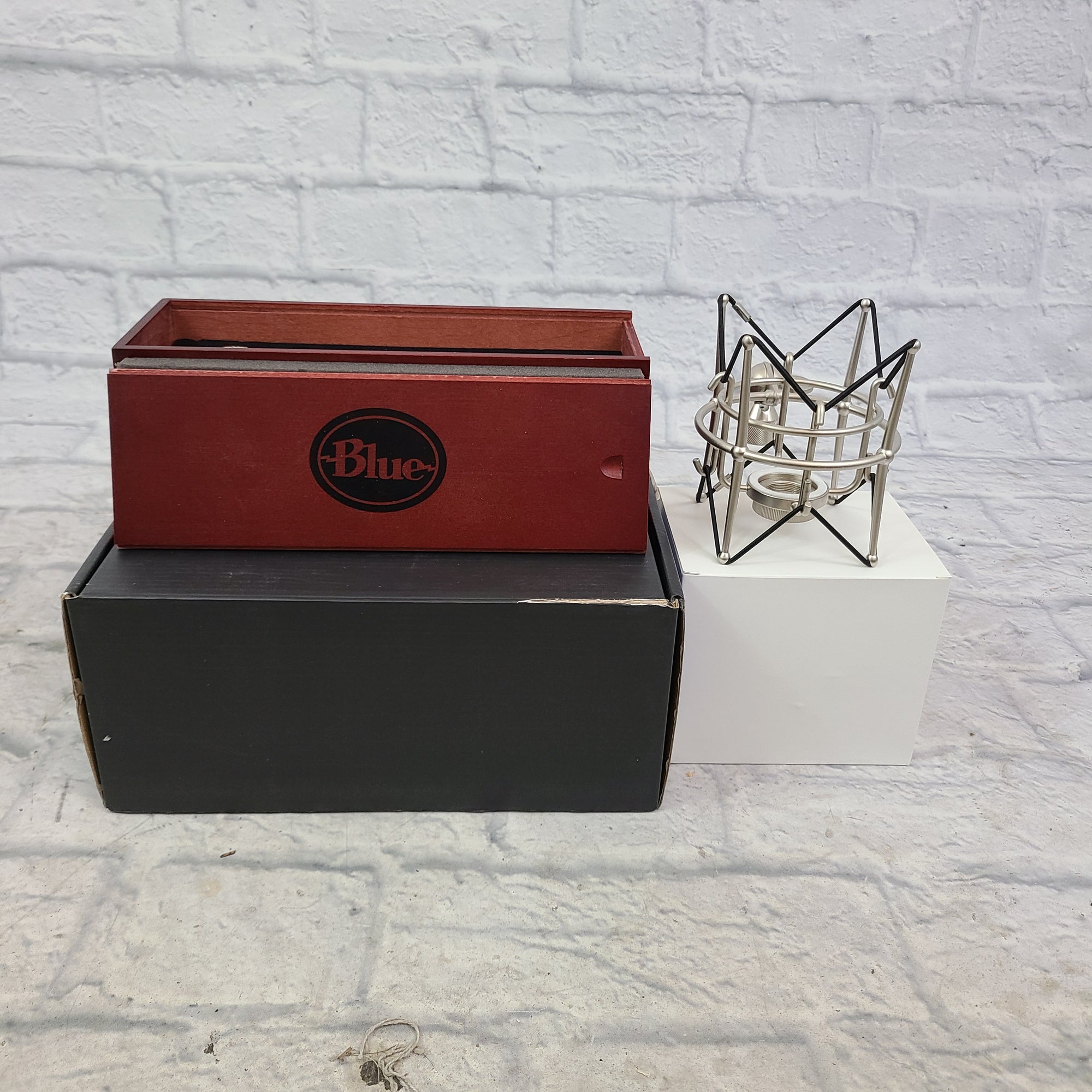 Blue Baby Bottle Large Diaphragm Cardioid Condenser Microphone