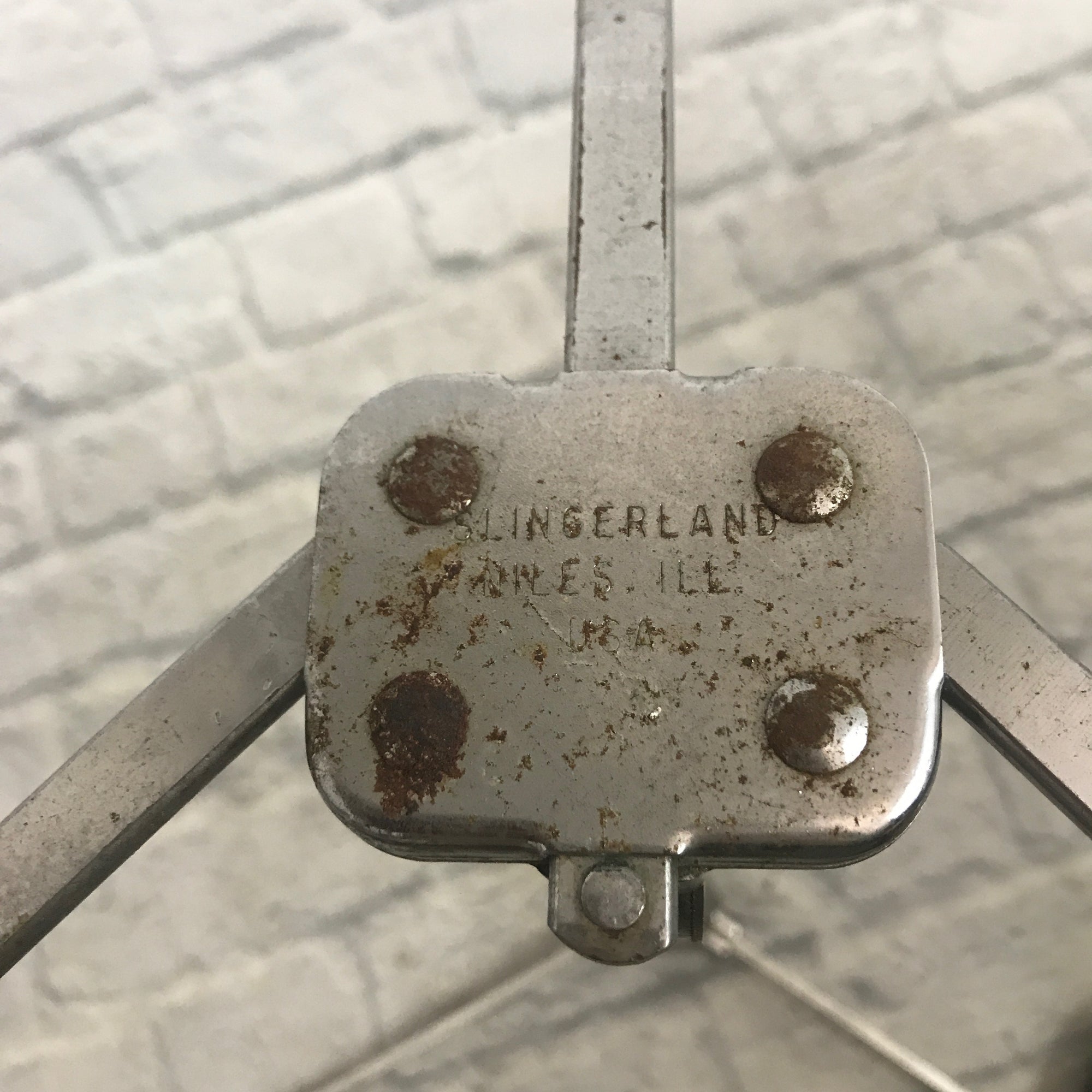 1960 Slingerland Flat Snare Stand