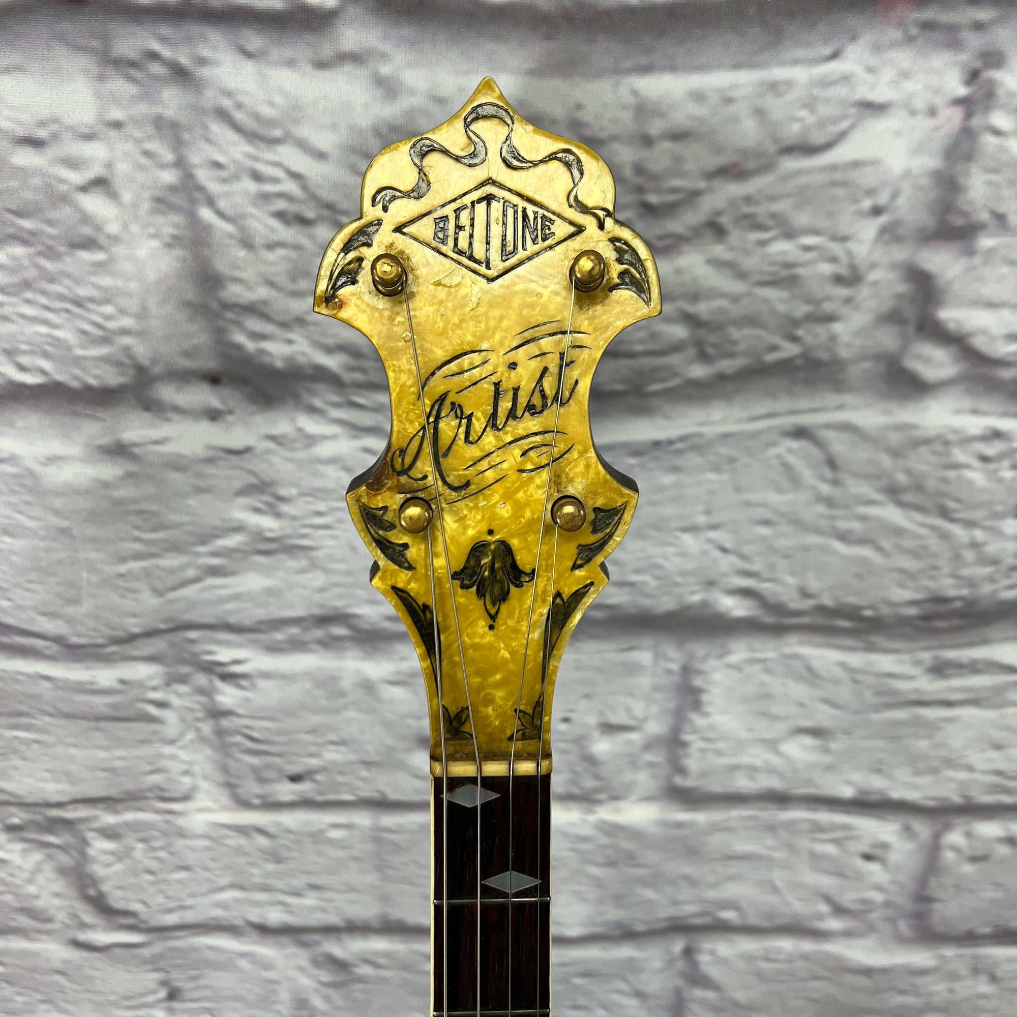 Beltone Artist Banjo