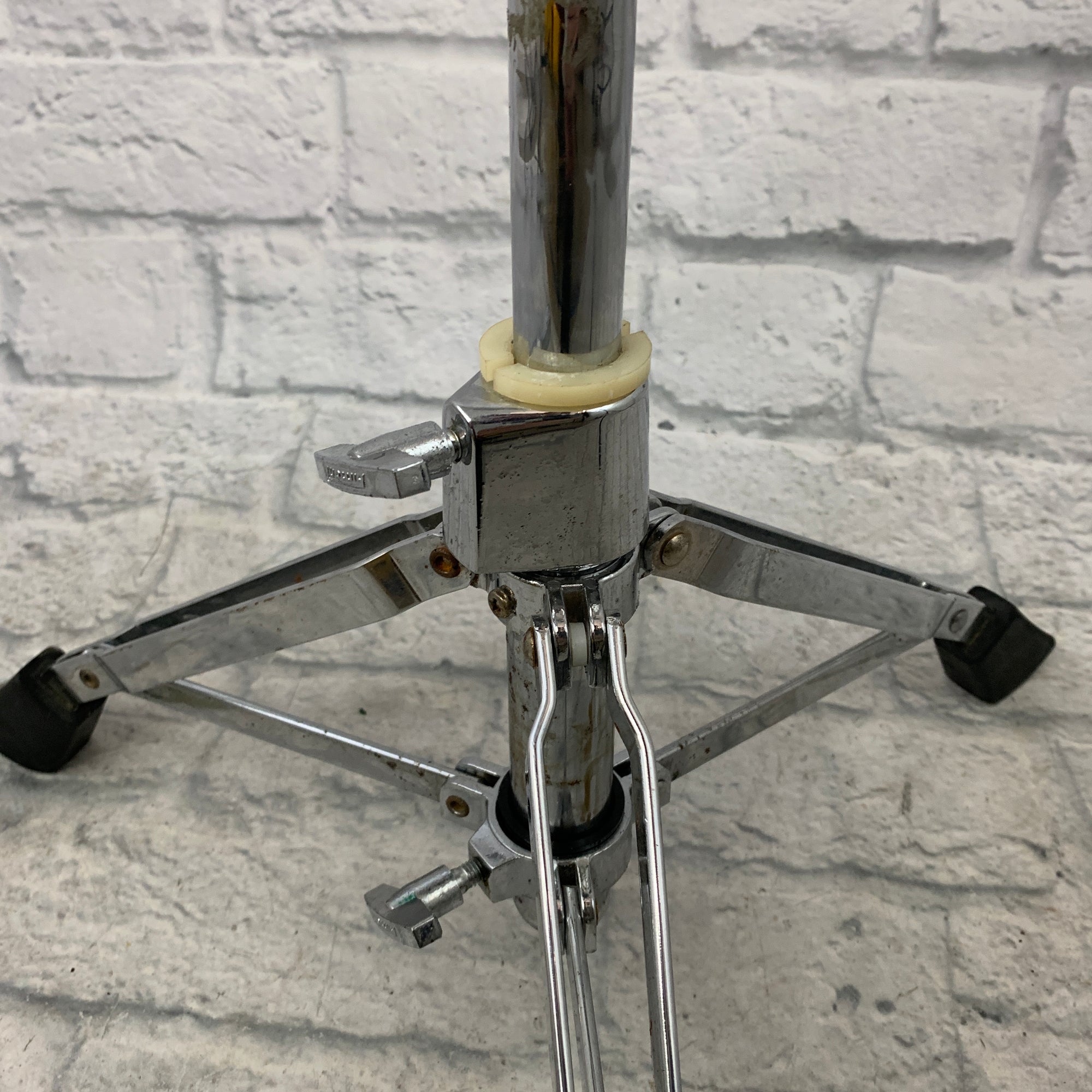 Vintage Ludwig Snare Stand