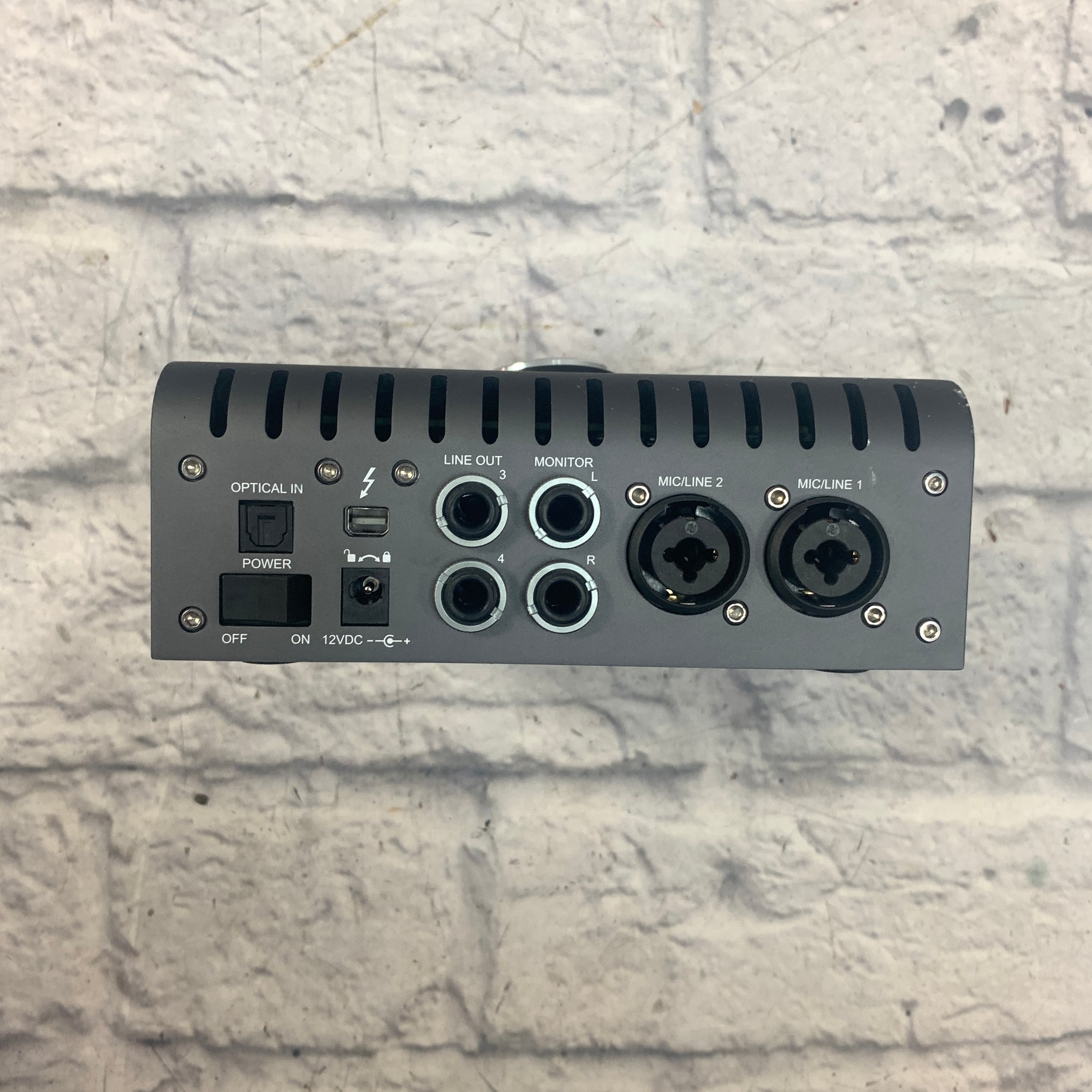 Universal Audio Apollo Twin Solo - Evolution Music