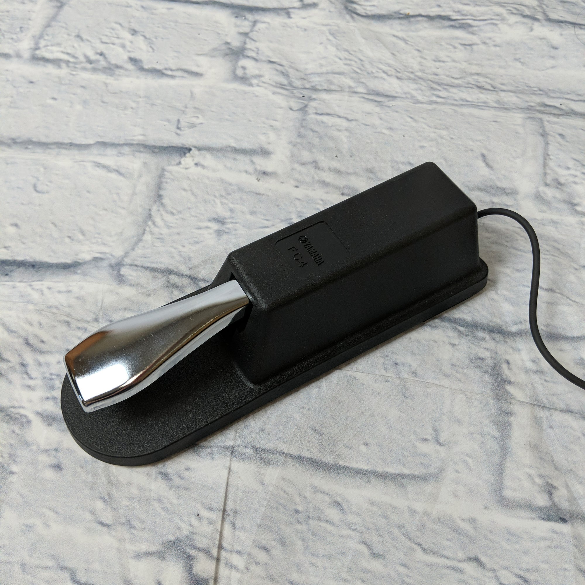 Yamaha FC4 Piano Style Sustain Pedal