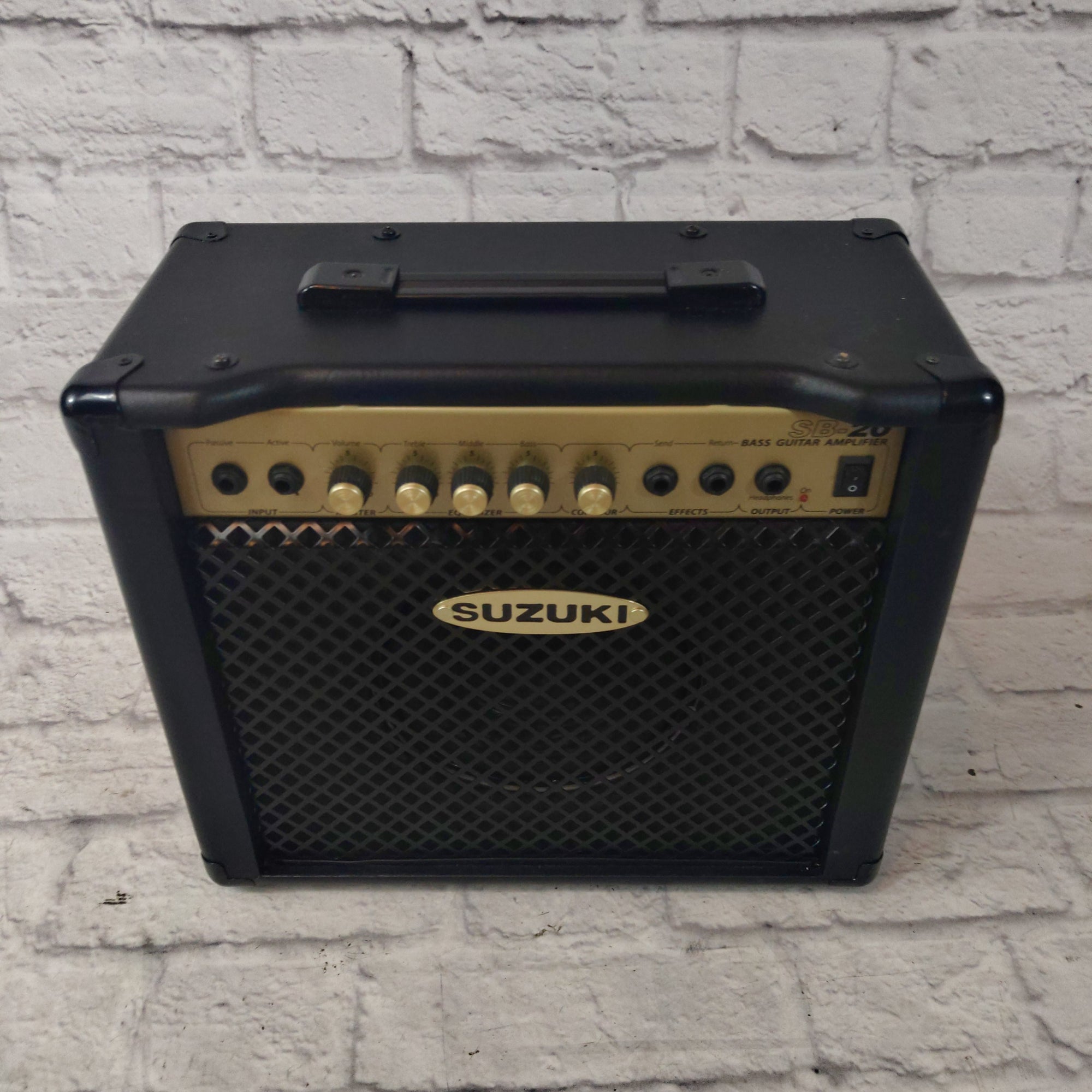 Suzuki SB-20 Bass Guitar Combo Amp