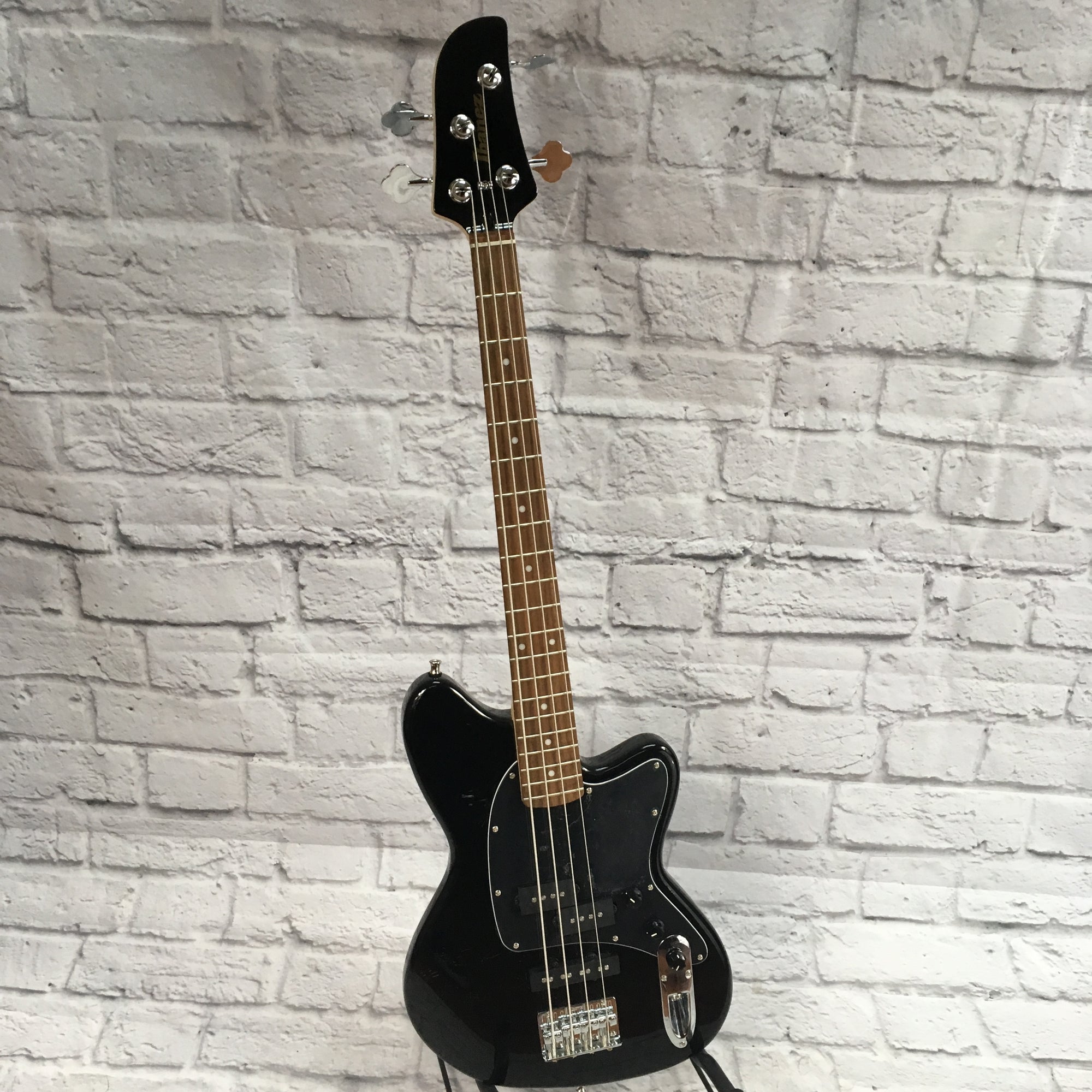 Ibanez TMB30 Black 4 String Short Scale Bass