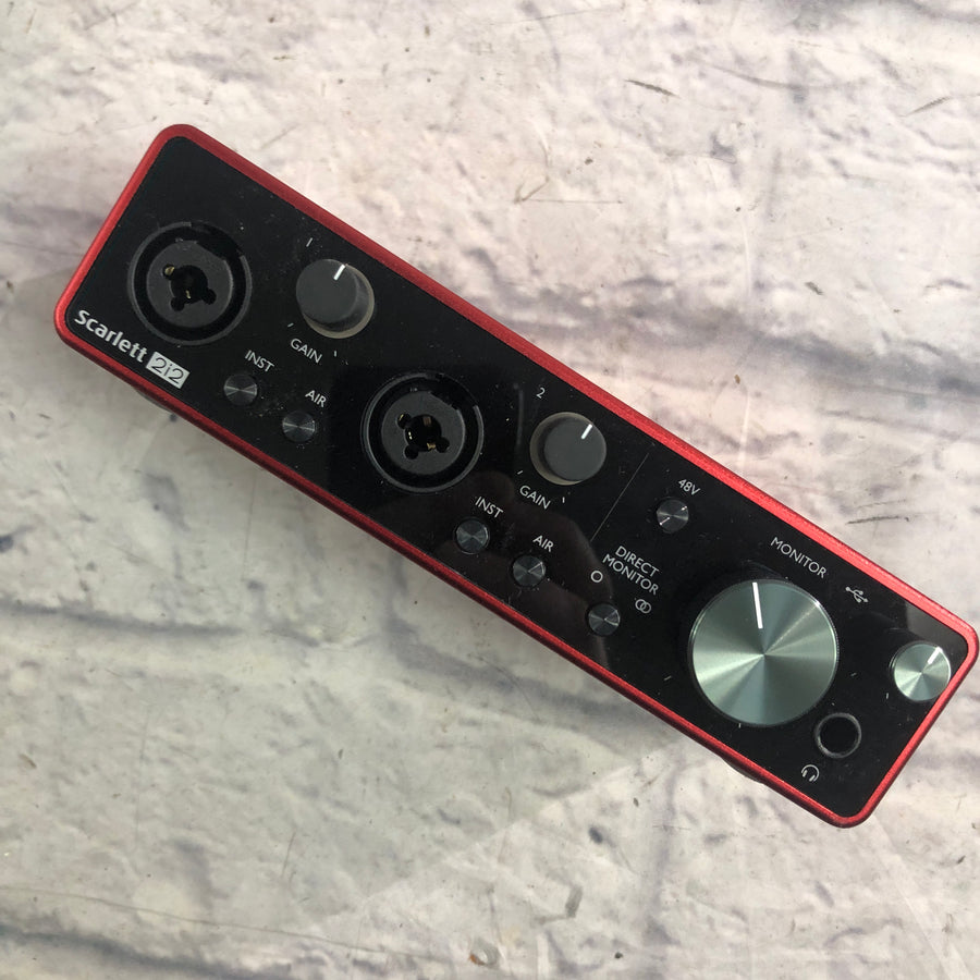Focusrite Scarlett 2i2 USB Recording Interface
