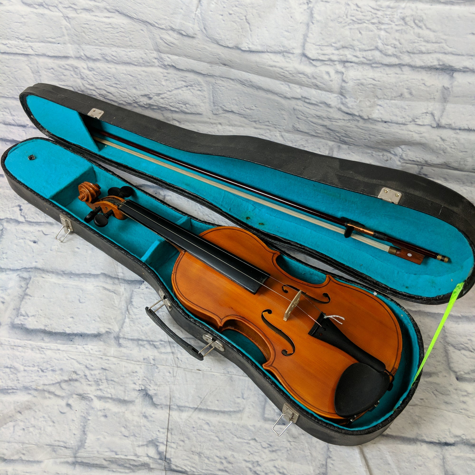 No Name 4/4 violin