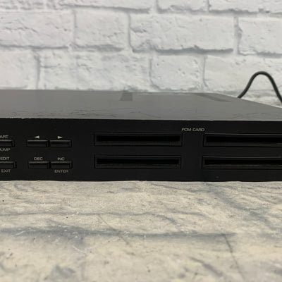 Roland U-110 PCM Rackmount Synth Sound Module