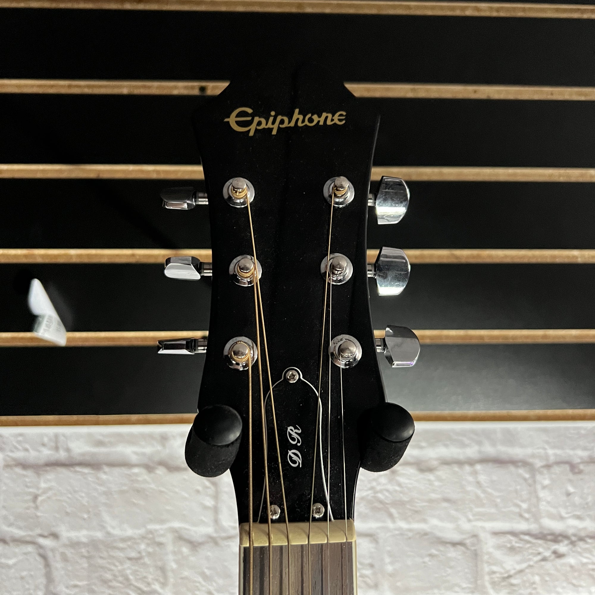Epiphone DR100-EB Acoustic Guitar with Hard Case