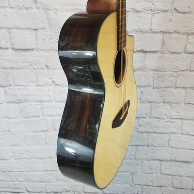Breedlove Pursuit Concert Eb CC140720684  Acoustic Electric Ebony