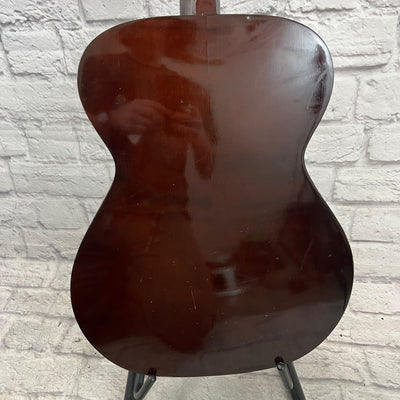 Toyota 605 Acoustic Guitar