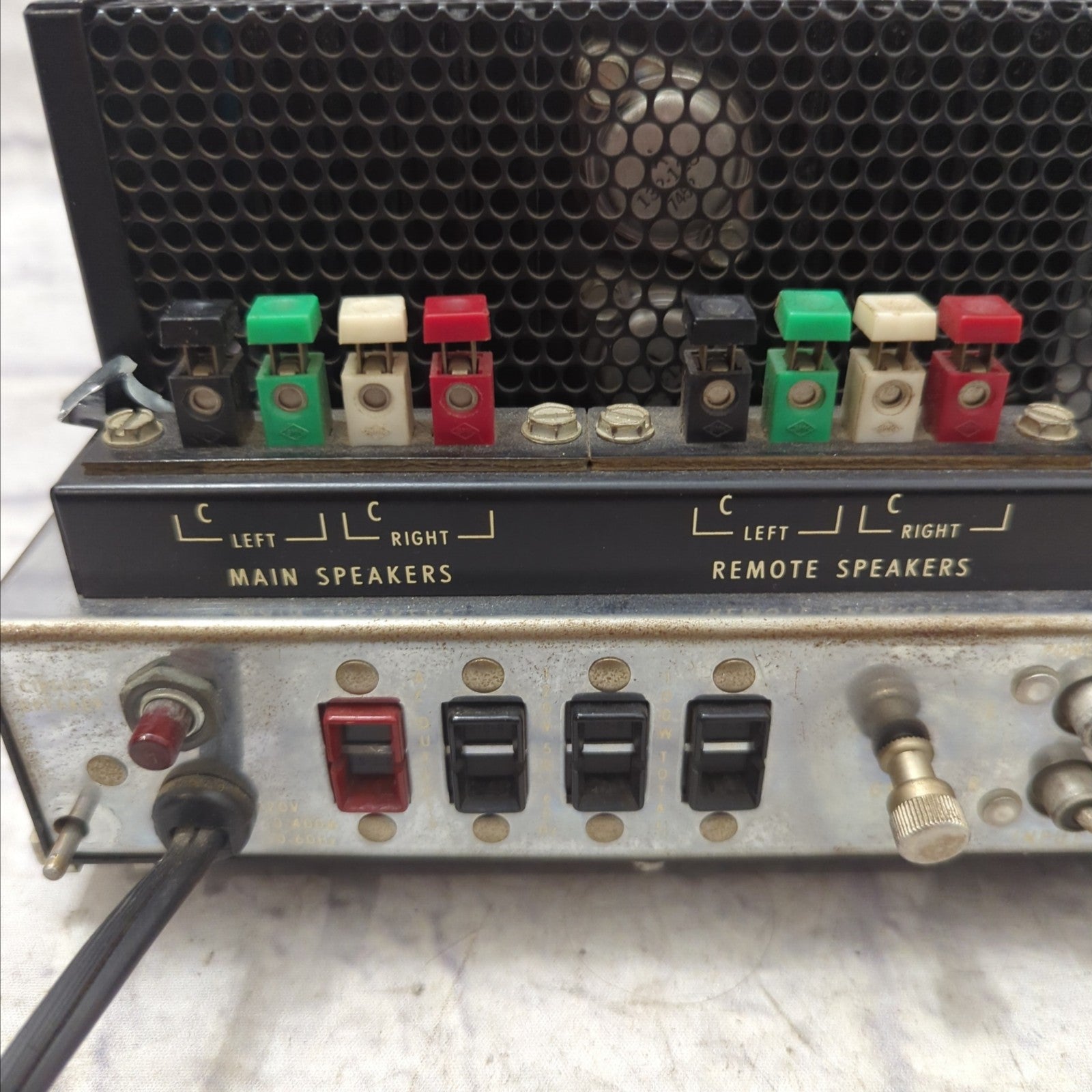 McIntosh Model MA6100 Integrated Amplifier