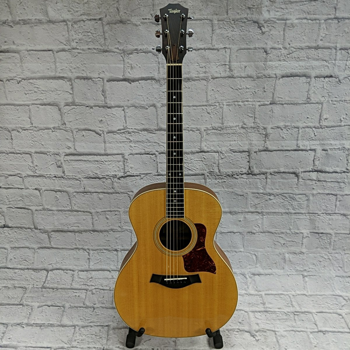 2000 Taylor 414 Acoustic Guitar w. HSC