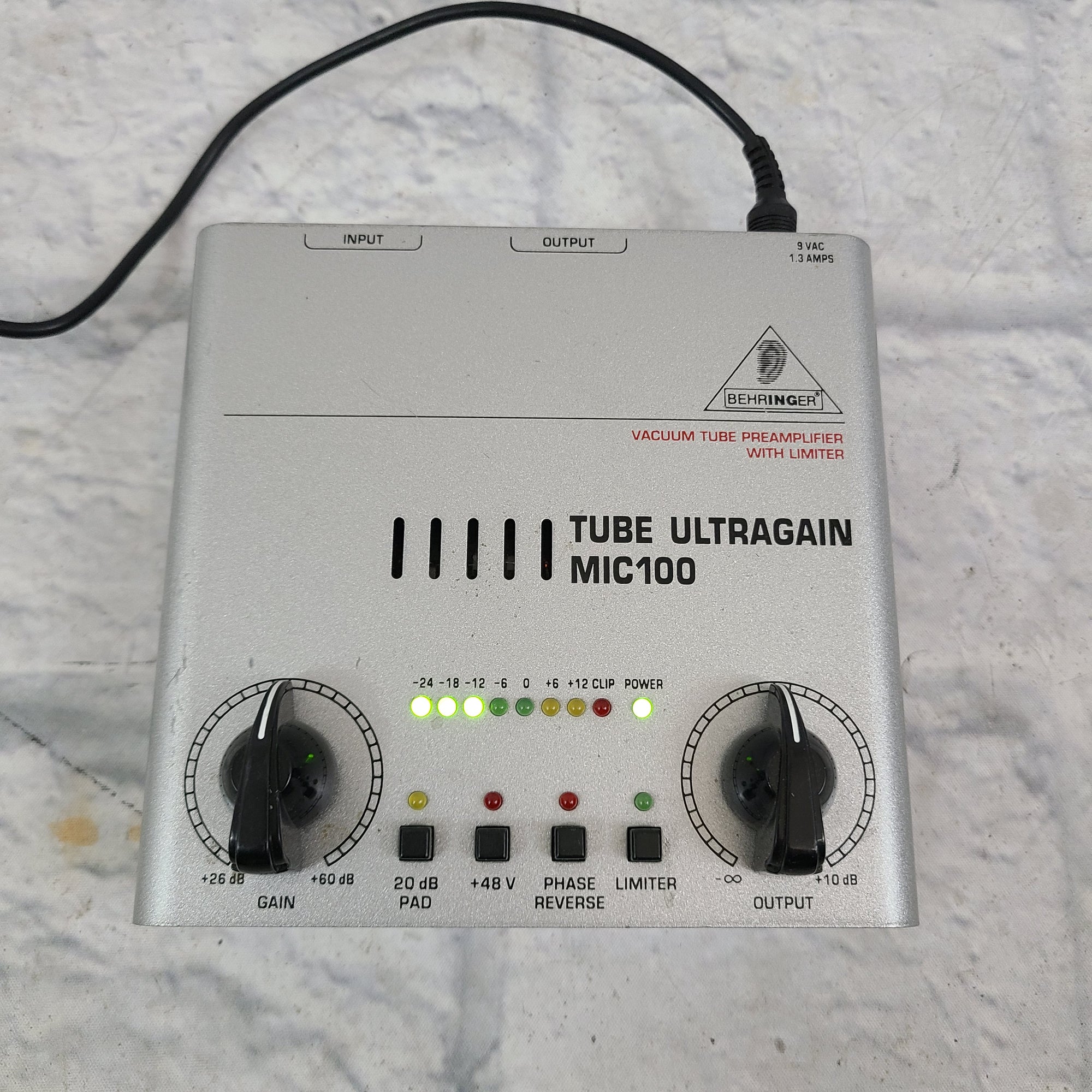 Behringer Tube Ultragain 100 Microphone Preamp