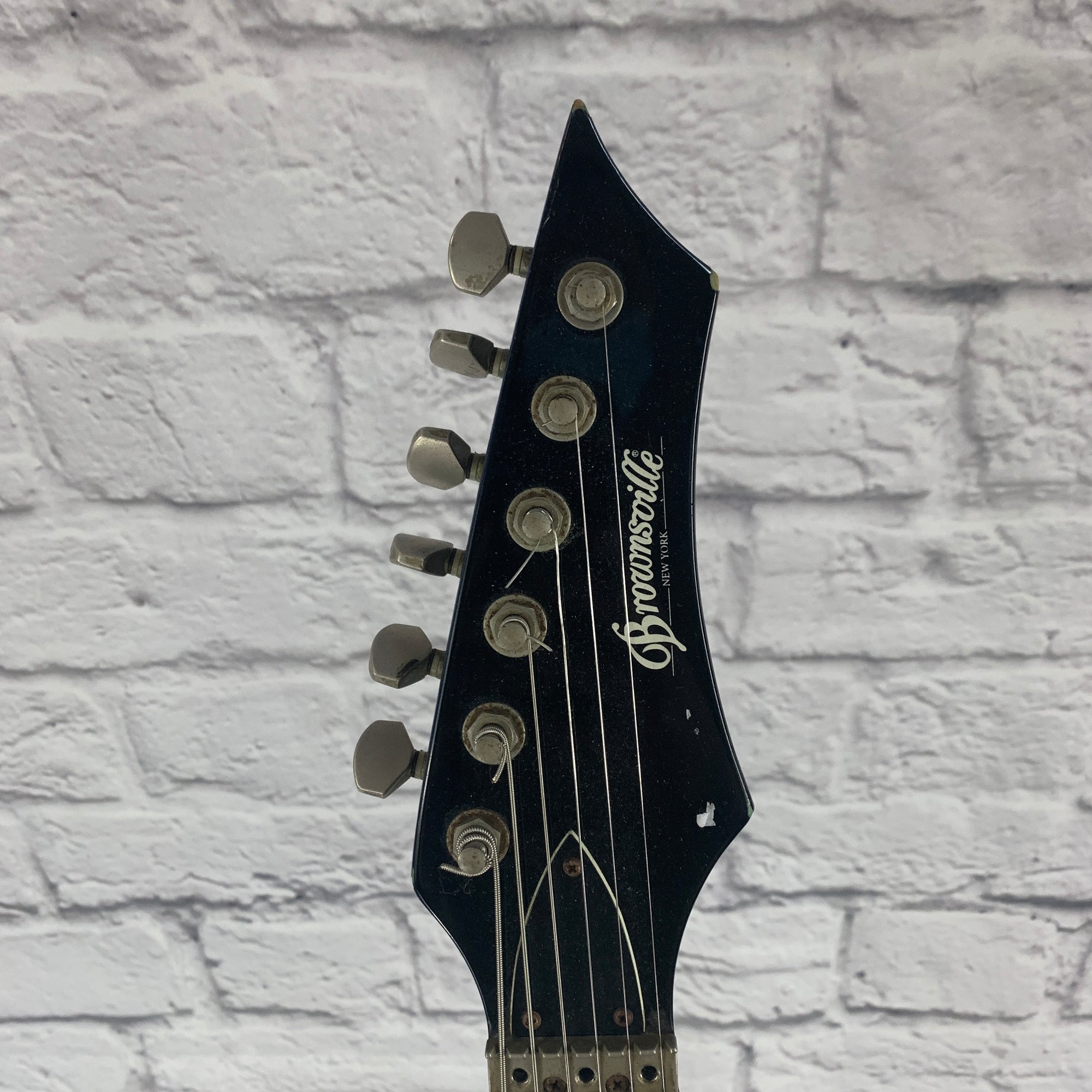 Brownsville Unknown Model with Duncan Humbucker